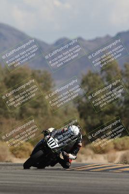 media/Oct-13-2025-Moto Forza (Mon) [[a66d839500]]/2-A Group/Session 4 Turn 7/